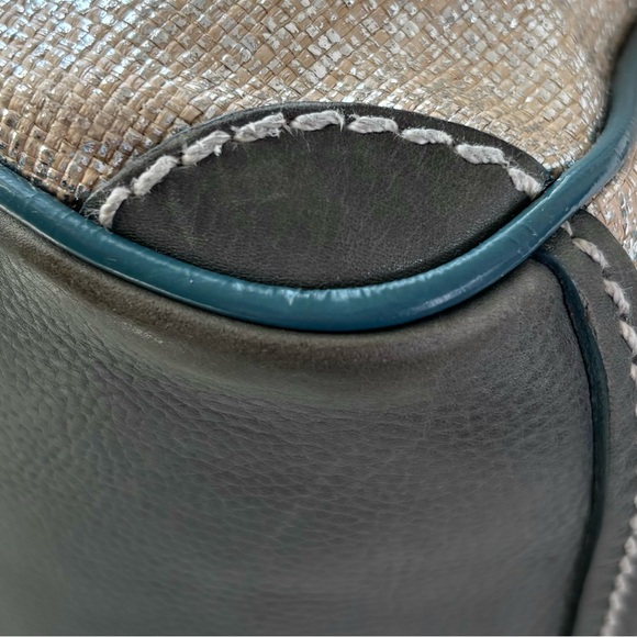 Marc Jacobs Metallic Gold Hobo Bag - Picture 14 of 16